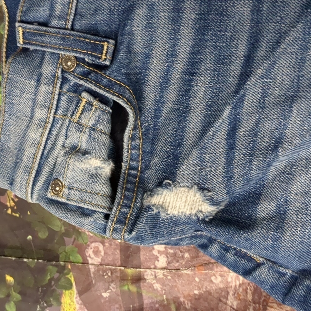 7 For All Mankind Distressed Fringe Shorts Size 24 - image 3